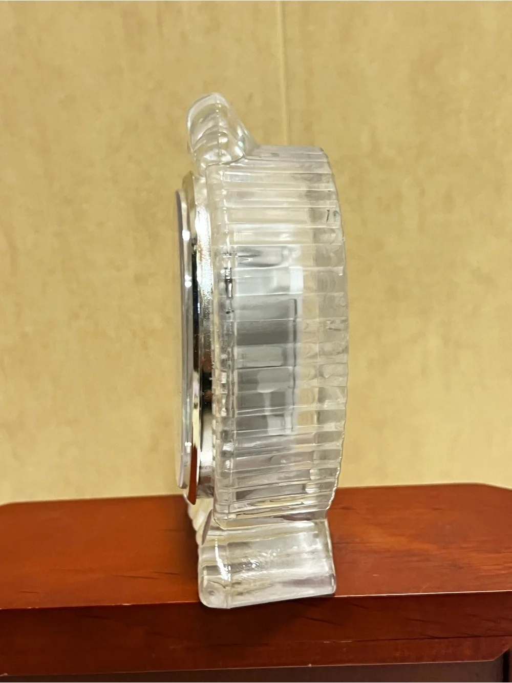 Vintage Fifth Avenue Crystal Clear Quartz Desk Clock